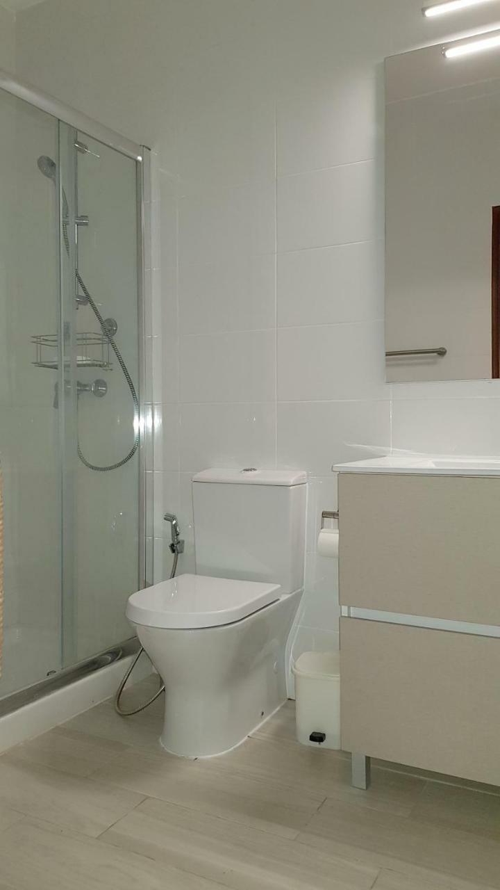 אלבופיירה Magnific Studio With A Cozy Garden, 5 Minutes To The Beach מראה חיצוני תמונה